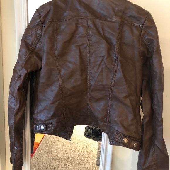 ZARA - Turf Brown Leather jacket - Size small - Picture 3 of 4
